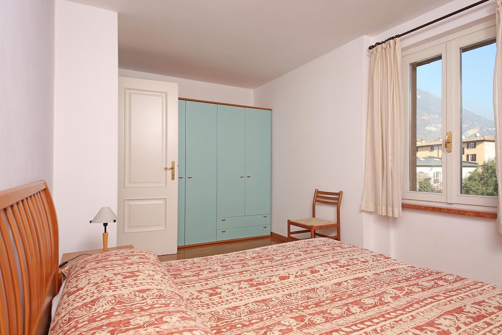Apartment Casa Caterina Gargnano Chambre photo